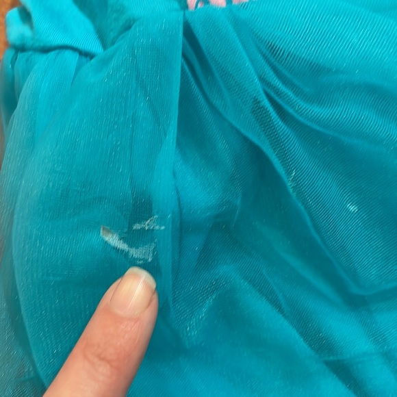 Elsa Frozen bundle Size 4 - Picture 7 of 11